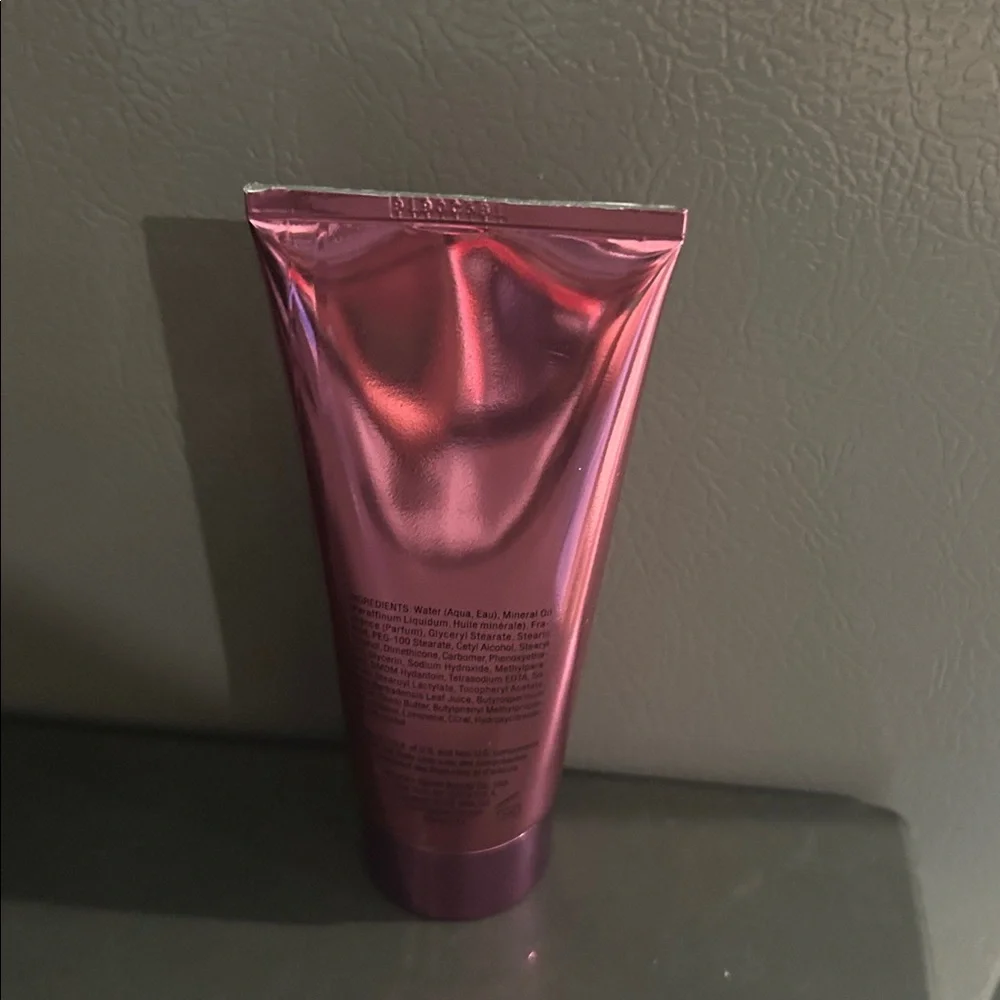 Victoria's Secret Pink Bombshell‎ Lotion
